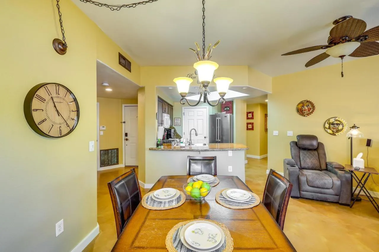 Apartamento Ideally Located Phoenix Rental With Community Pool!